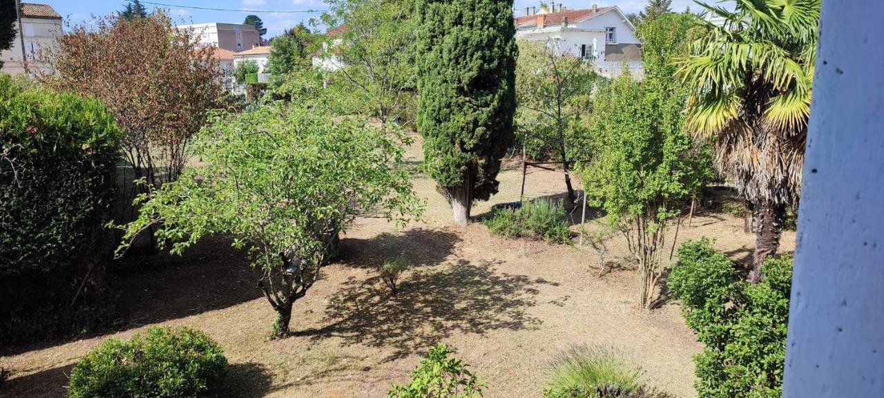 Les Terrasses D'Angouleme Bed & Breakfast Exterior photo